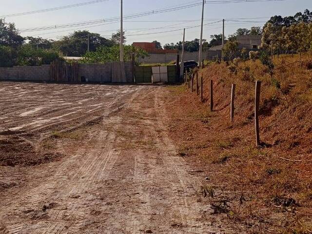 Venda em CERCADO - Araçoiaba da Serra