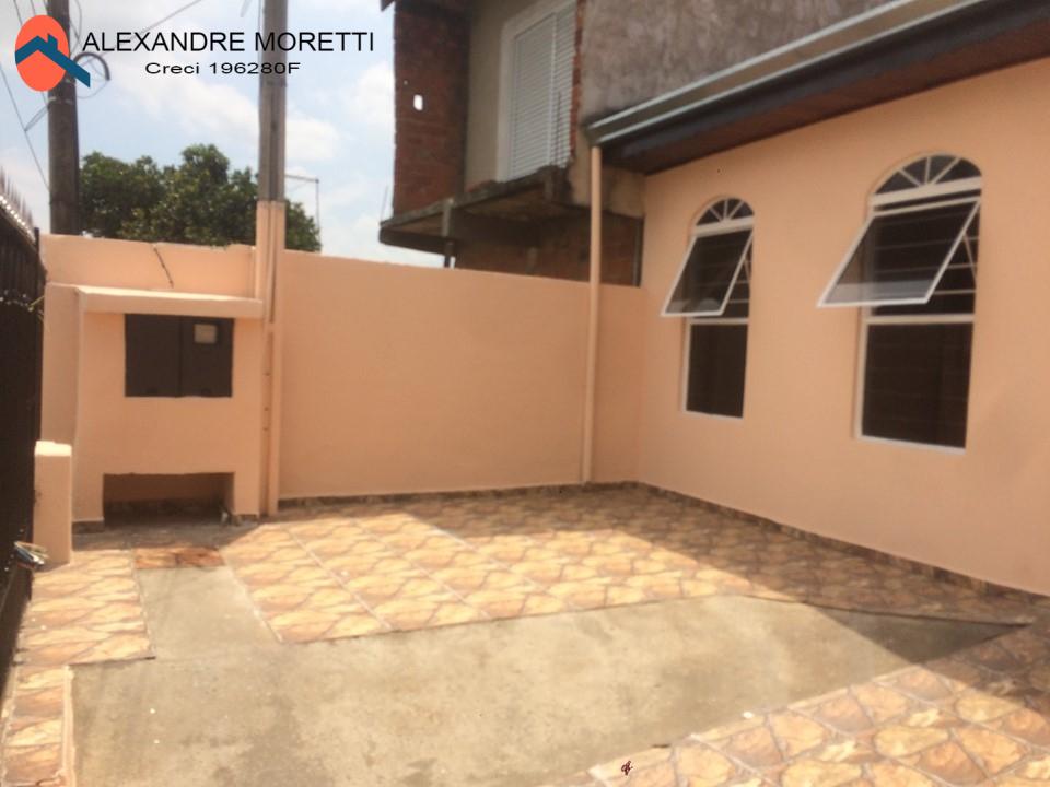 Casa à venda com 2 quartos, 80m² - Foto 2