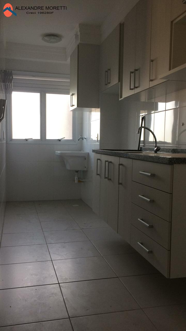 Apartamento à venda com 2 quartos, 55m² - Foto 13