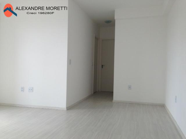 Apartamento para alugar com 2 quartos, 55m² - Foto 2