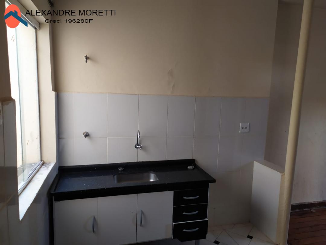 Apartamento para alugar com 2 quartos, 70m² - Foto 9