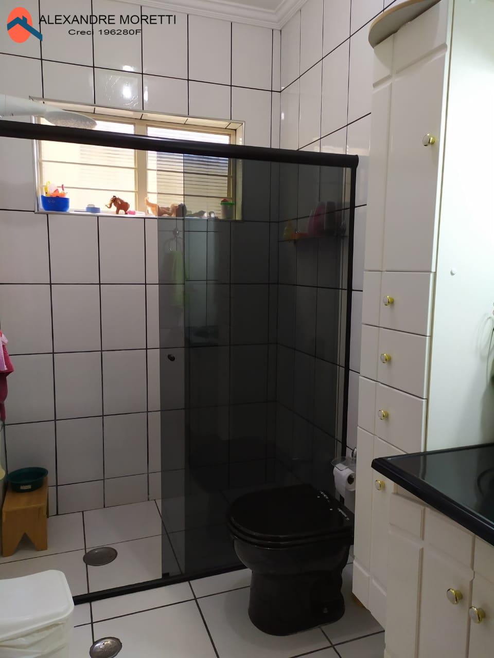 Casa à venda com 3 quartos, 300m² - Foto 16