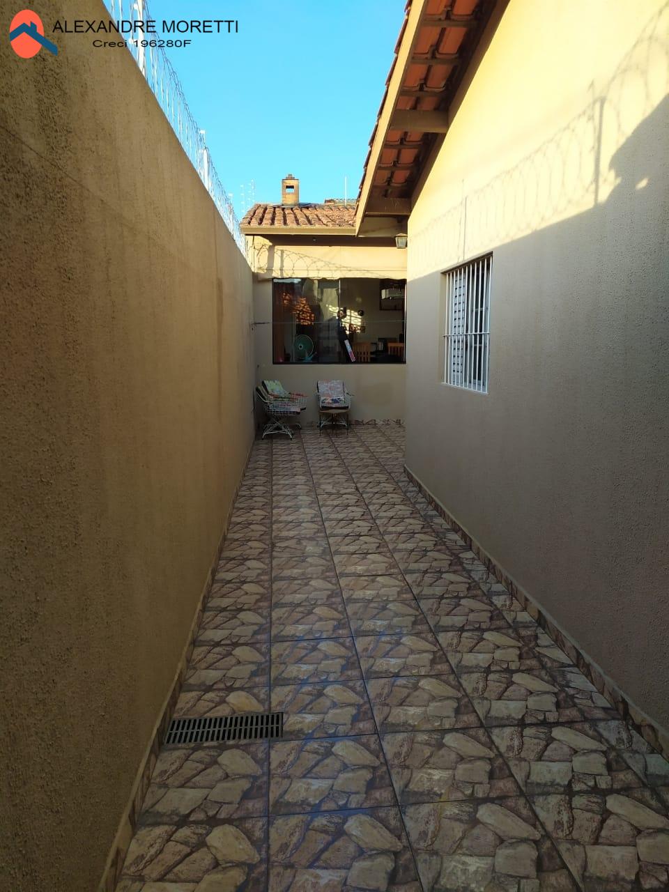 Casa à venda com 3 quartos, 300m² - Foto 26