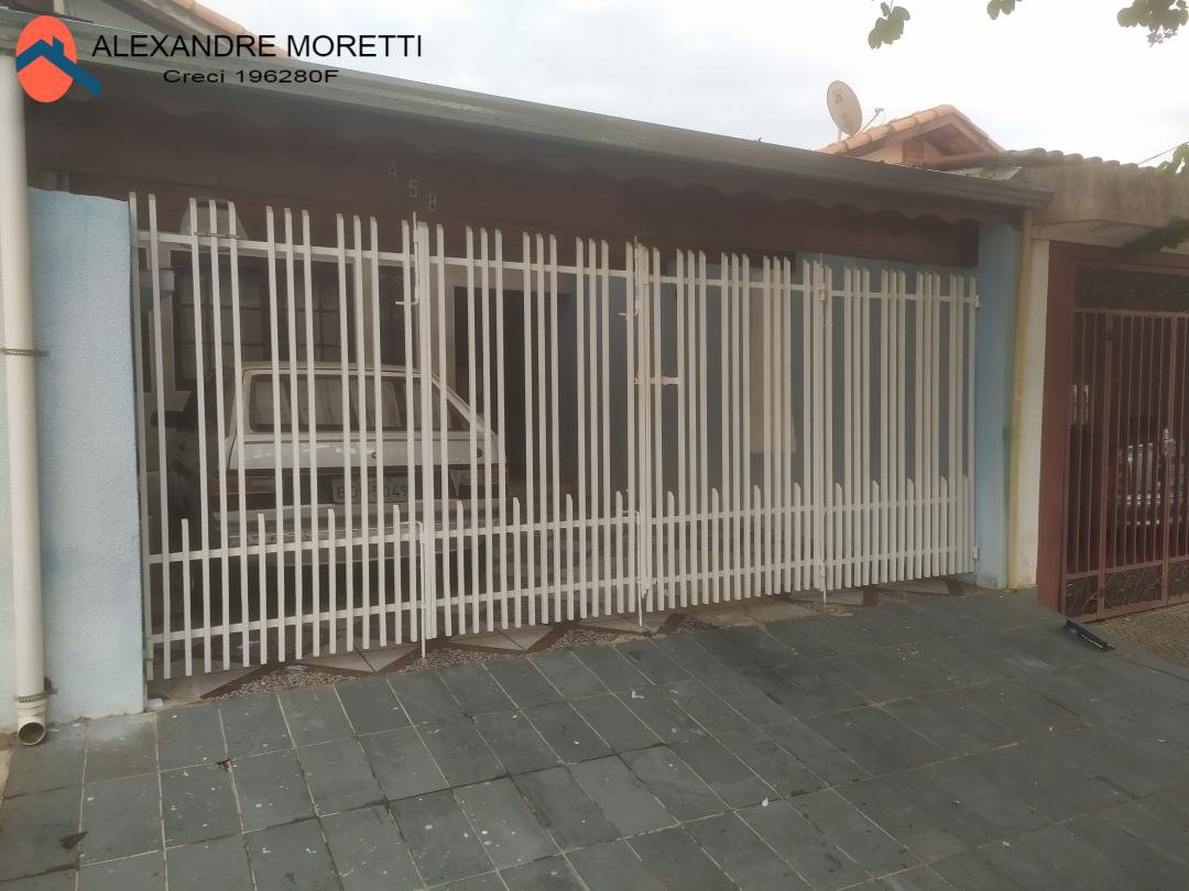 Casa à venda com 3 quartos, 125m² - Foto 1