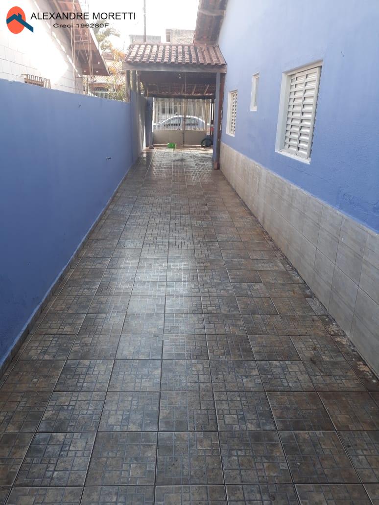 Casa à venda com 4 quartos, 250m² - Foto 9