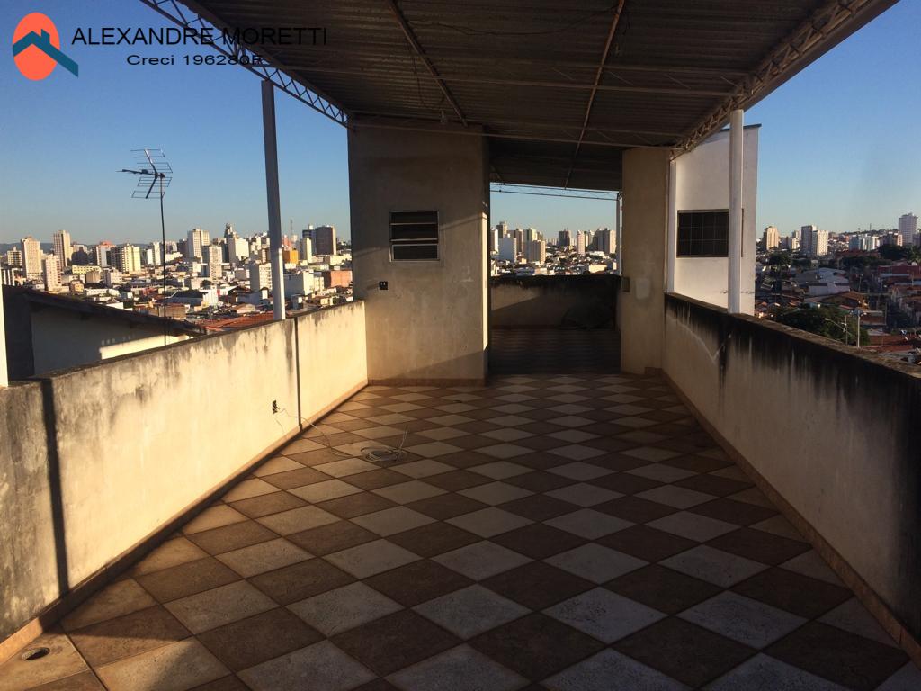 Casa à venda com 3 quartos, 260m² - Foto 3