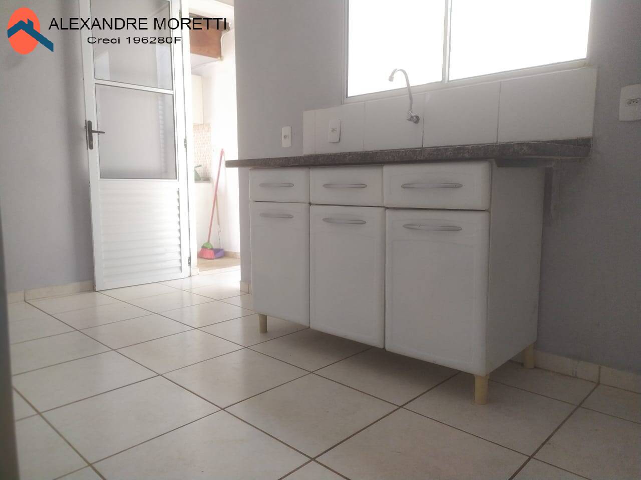 Casa à venda com 3 quartos, 140m² - Foto 9