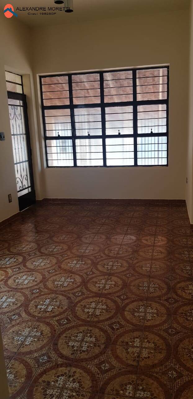 Casa à venda com 2 quartos, 167m² - Foto 5