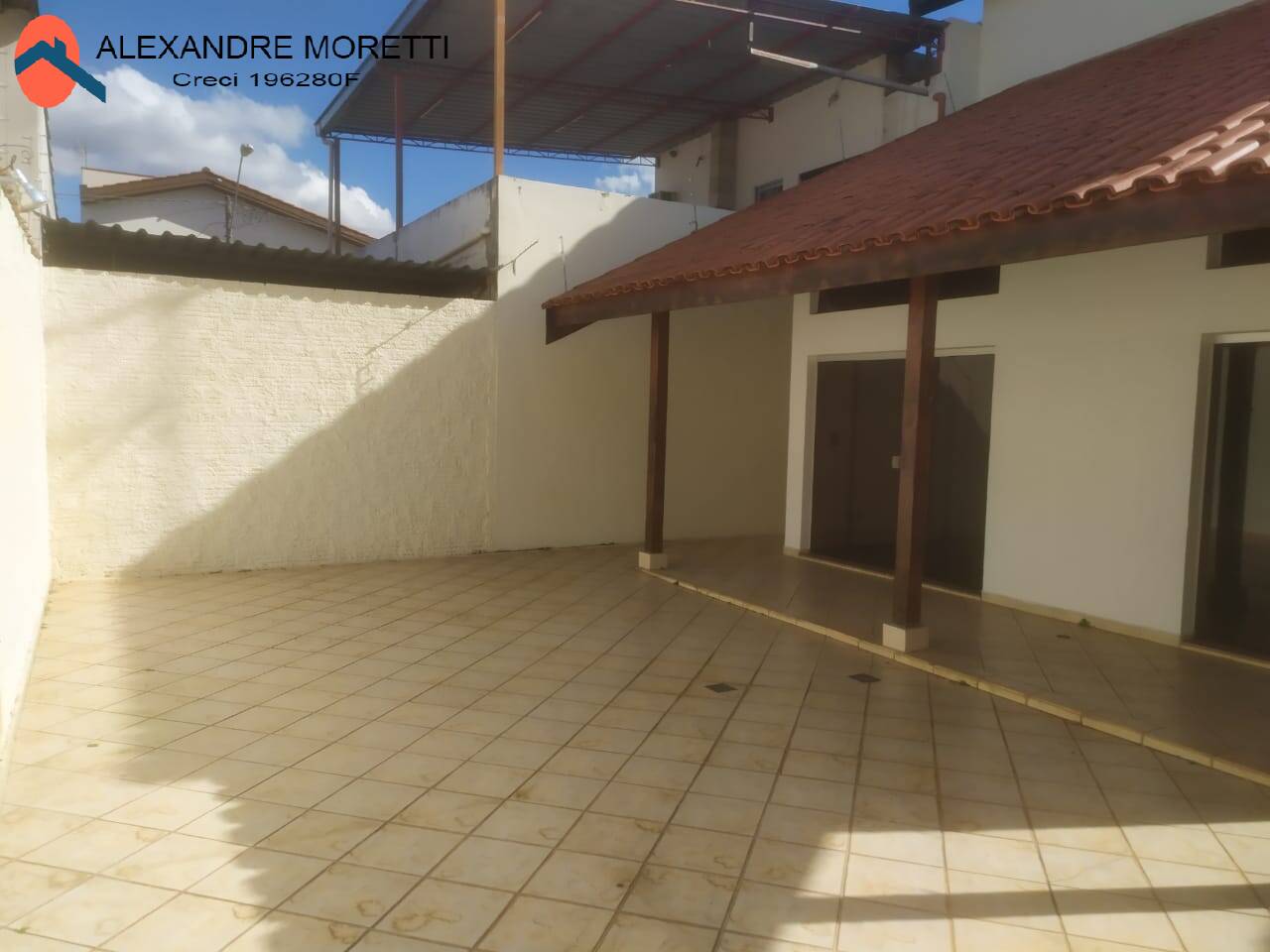 Casa para alugar com 3 quartos, 220m² - Foto 6