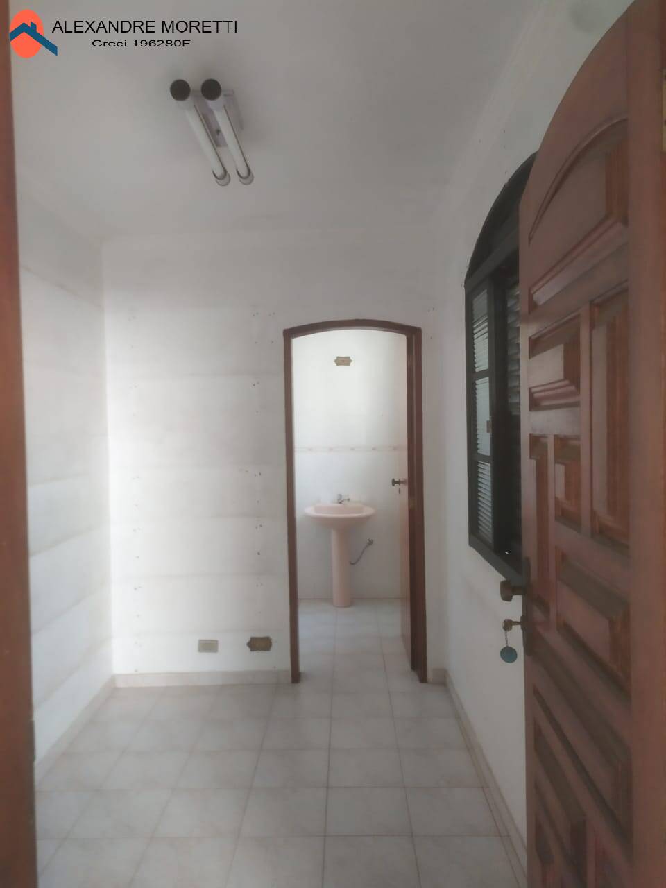 Casa para alugar com 3 quartos, 200m² - Foto 7