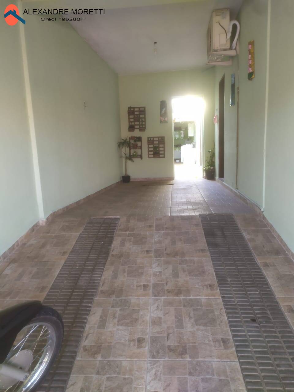 Casa à venda com 2 quartos, 140m² - Foto 4