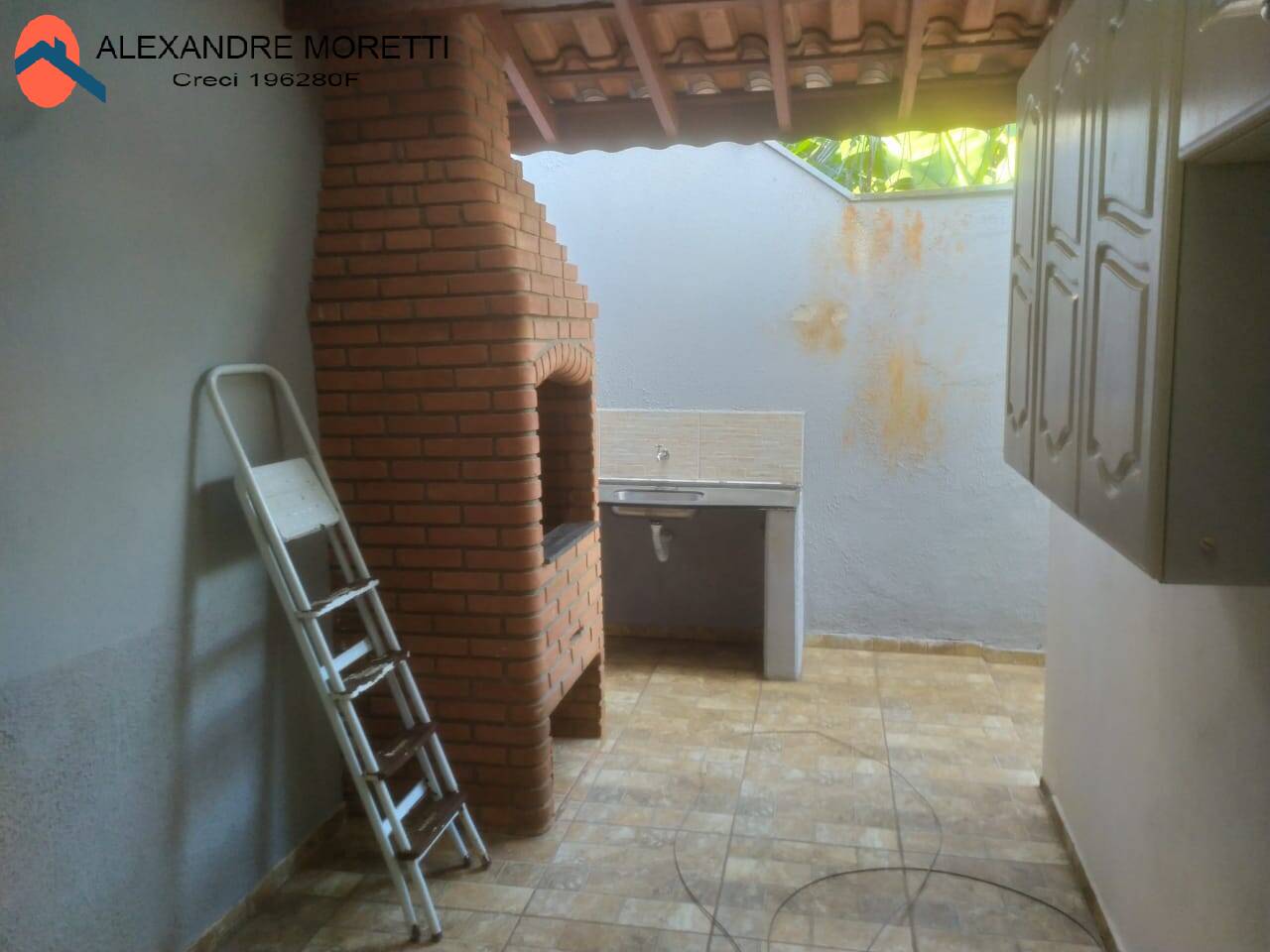 Casa para alugar com 2 quartos, 200m² - Foto 24