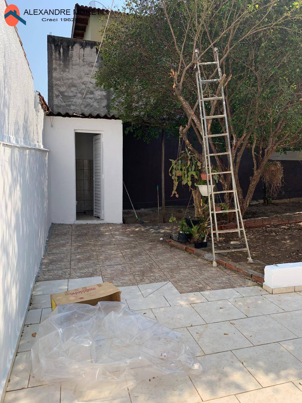 Casa à venda com 3 quartos, 250m² - Foto 9