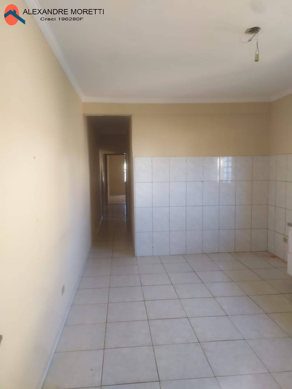 Casa à venda com 4 quartos, 200m² - Foto 8