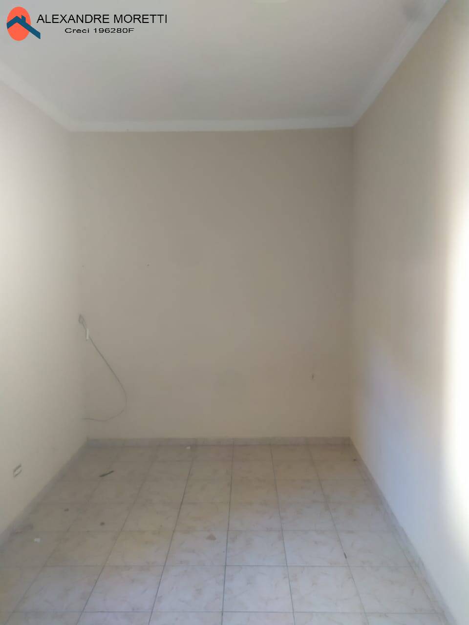 Casa à venda com 4 quartos, 200m² - Foto 11