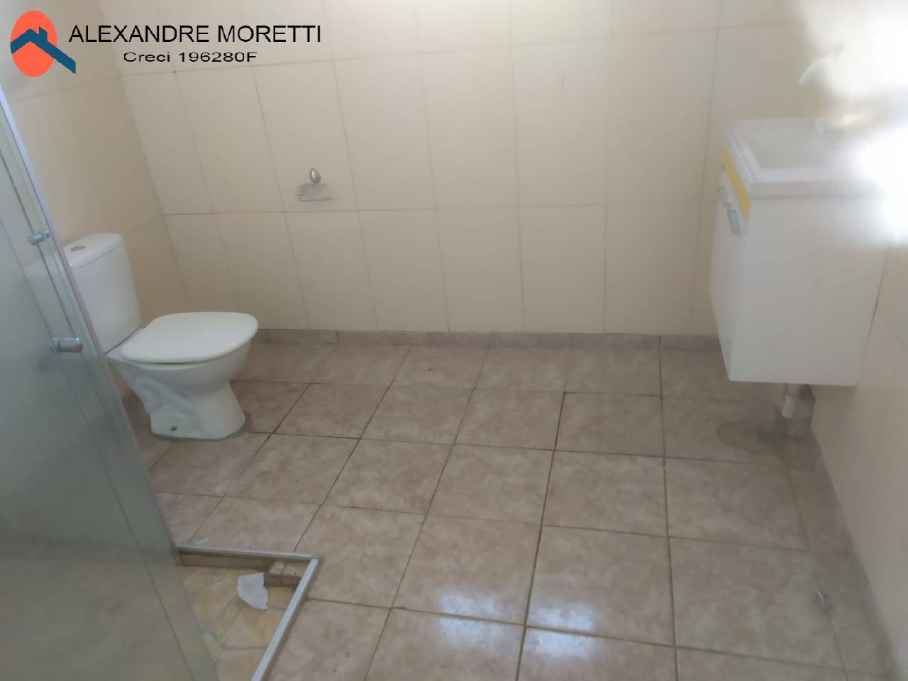 Casa à venda com 4 quartos, 200m² - Foto 15