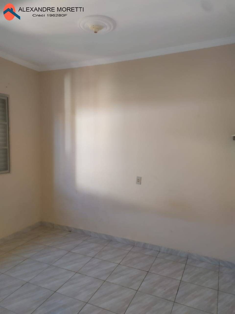 Casa à venda com 4 quartos, 200m² - Foto 14