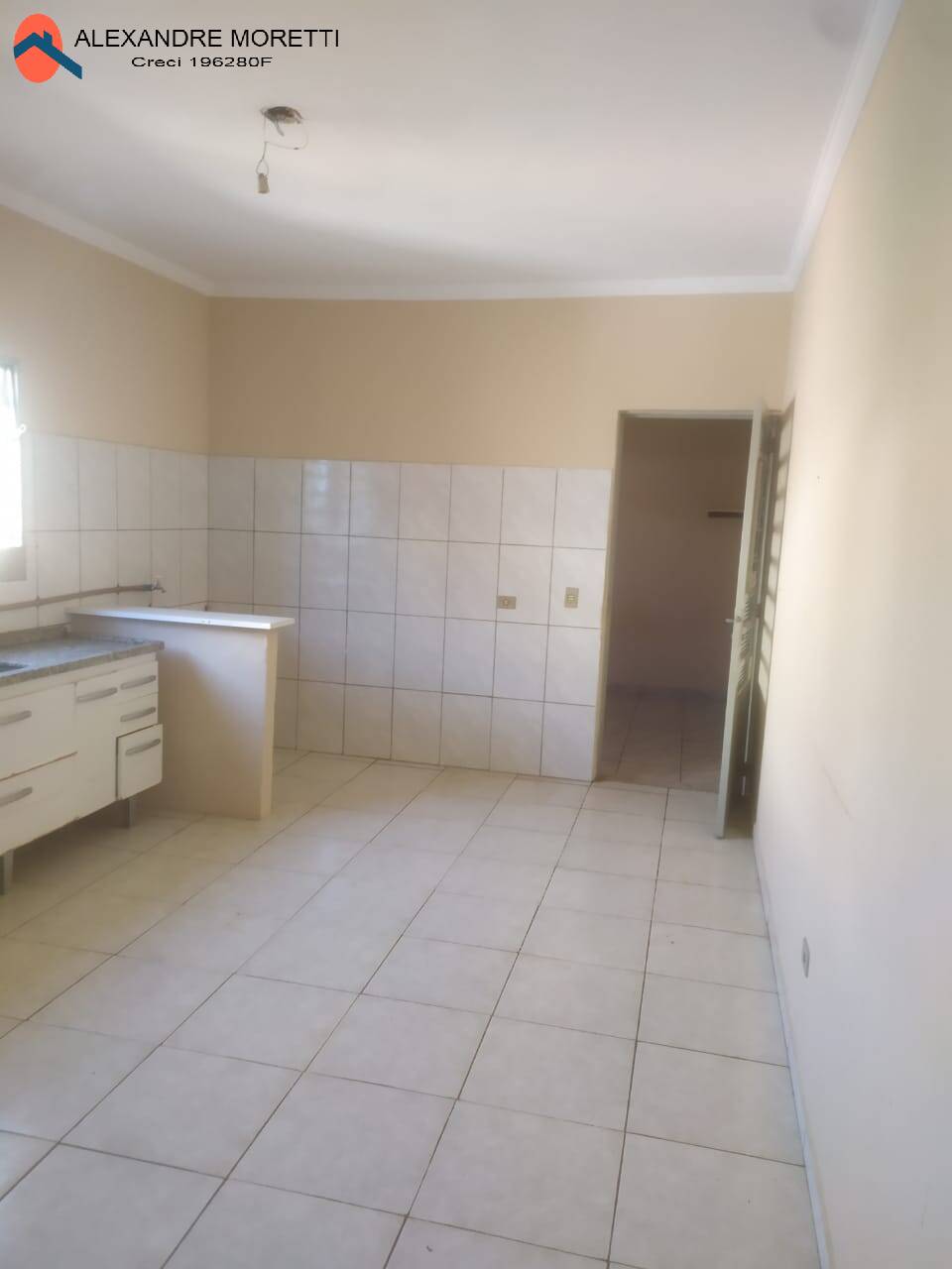 Casa à venda com 4 quartos, 200m² - Foto 7