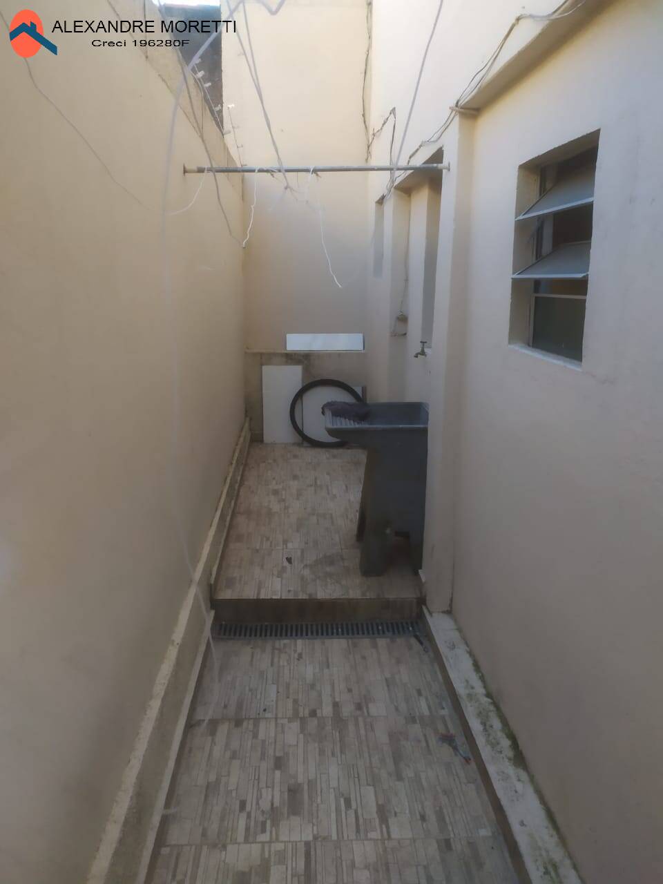 Casa à venda com 4 quartos, 200m² - Foto 12