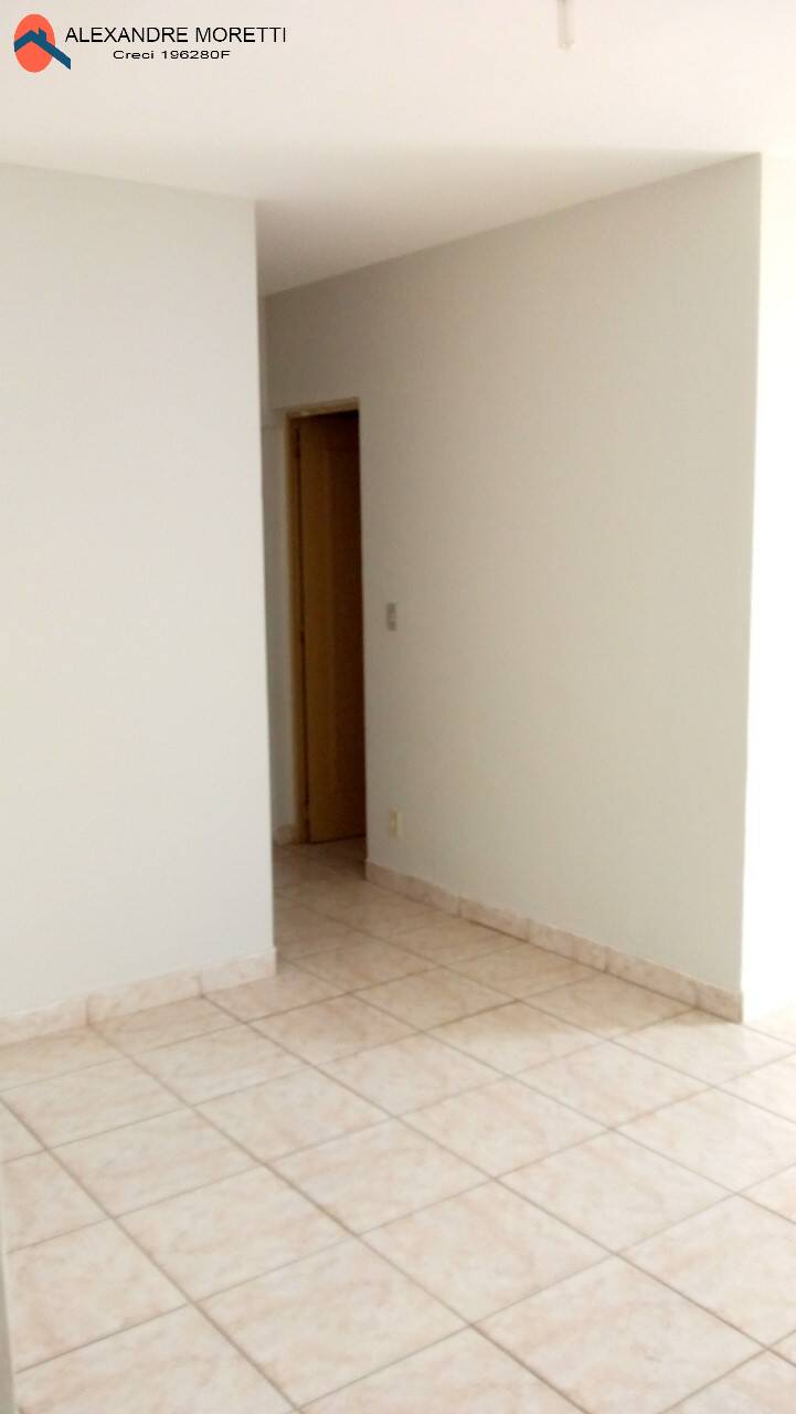 Apartamento para alugar com 3 quartos, 78m² - Foto 12