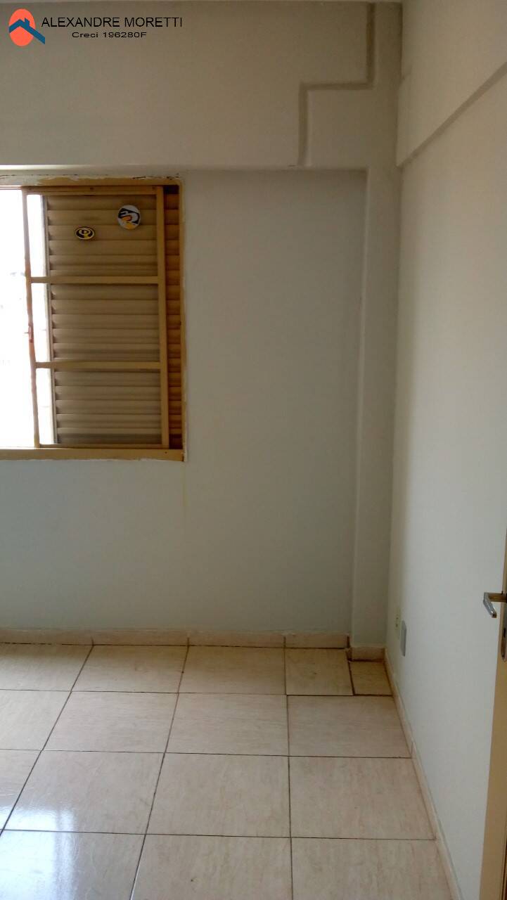 Apartamento para alugar com 3 quartos, 78m² - Foto 19