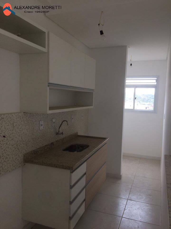 Apartamento para alugar com 2 quartos, 60m² - Foto 8