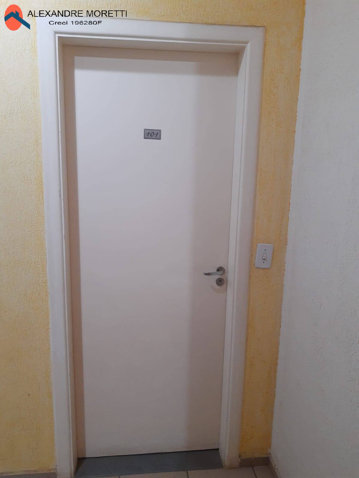 Apartamento à venda com 2 quartos, 50m² - Foto 2