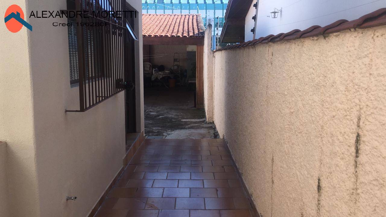 Casa à venda com 2 quartos, 208m² - Foto 6