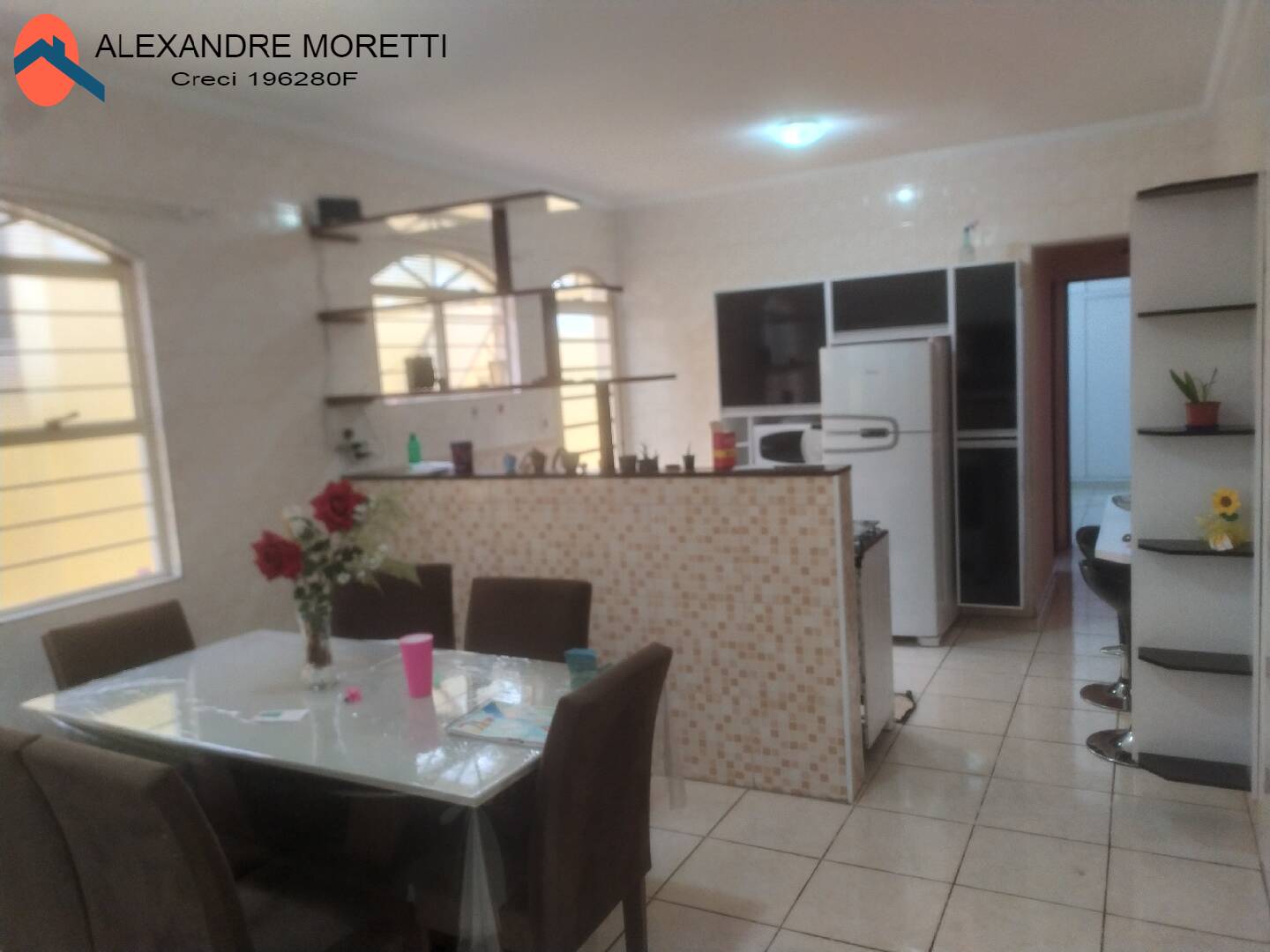 Casa à venda com 4 quartos, 150m² - Foto 10