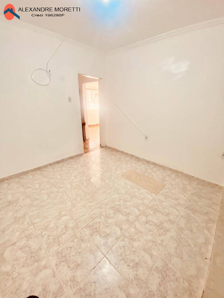 Casa para alugar com 2 quartos, 100m² - Foto 16