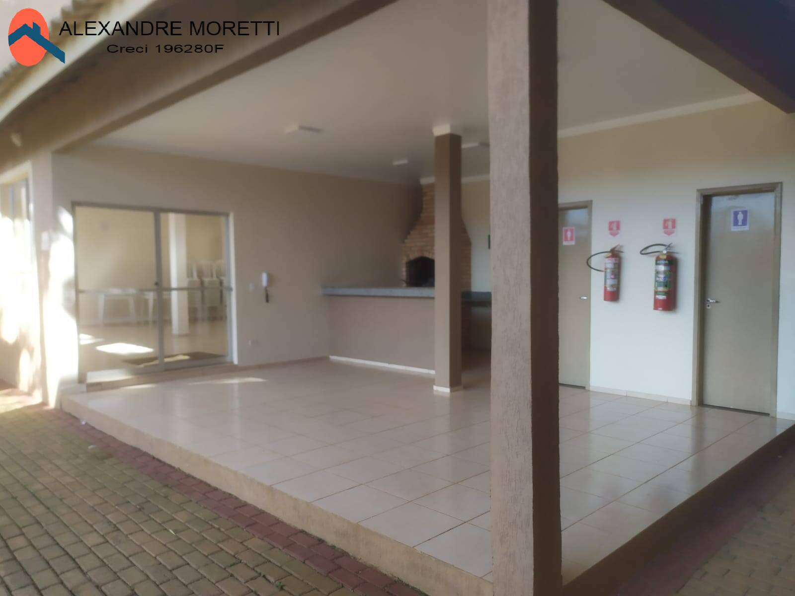 Apartamento à venda e aluguel com 2 quartos, 50m² - Foto 4