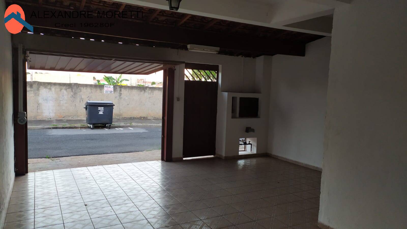 Casa para alugar com 4 quartos, 150m² - Foto 3