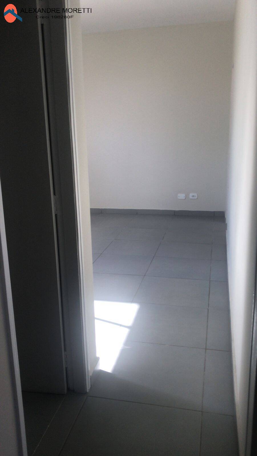 Apartamento para alugar com 2 quartos, 58m² - Foto 2