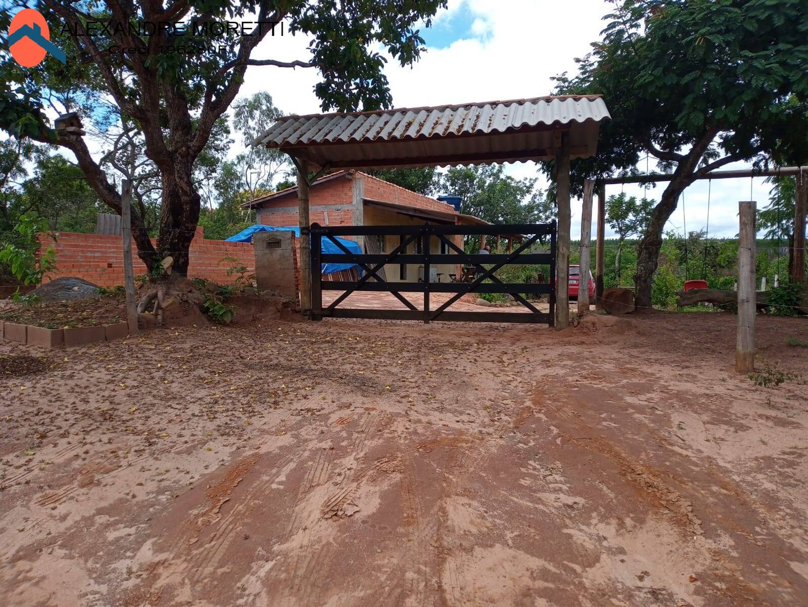 Fazenda à venda com 2 quartos, 80m² - Foto 2