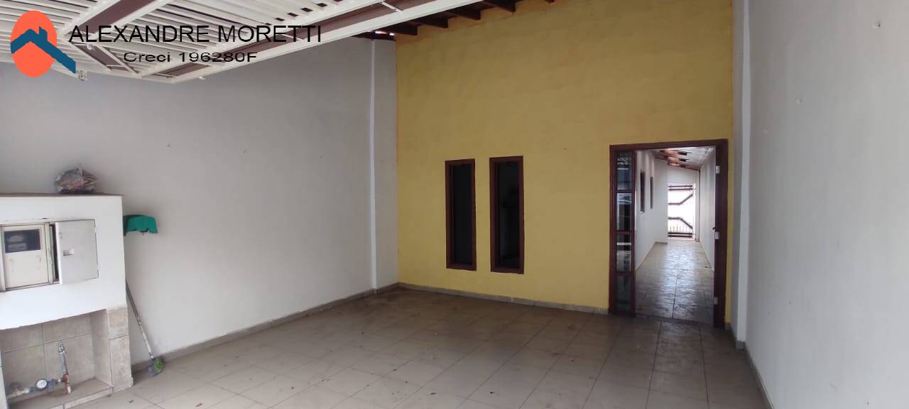 Casa à venda com 2 quartos, 100m² - Foto 2