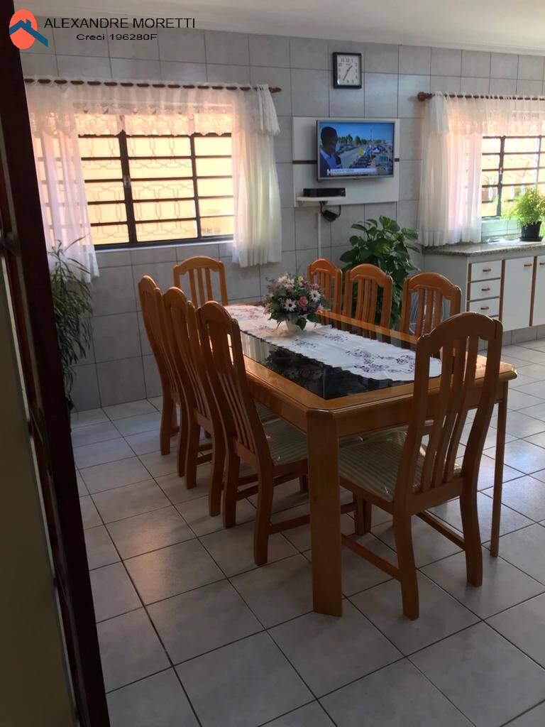 Casa à venda com 3 quartos, 180m² - Foto 5