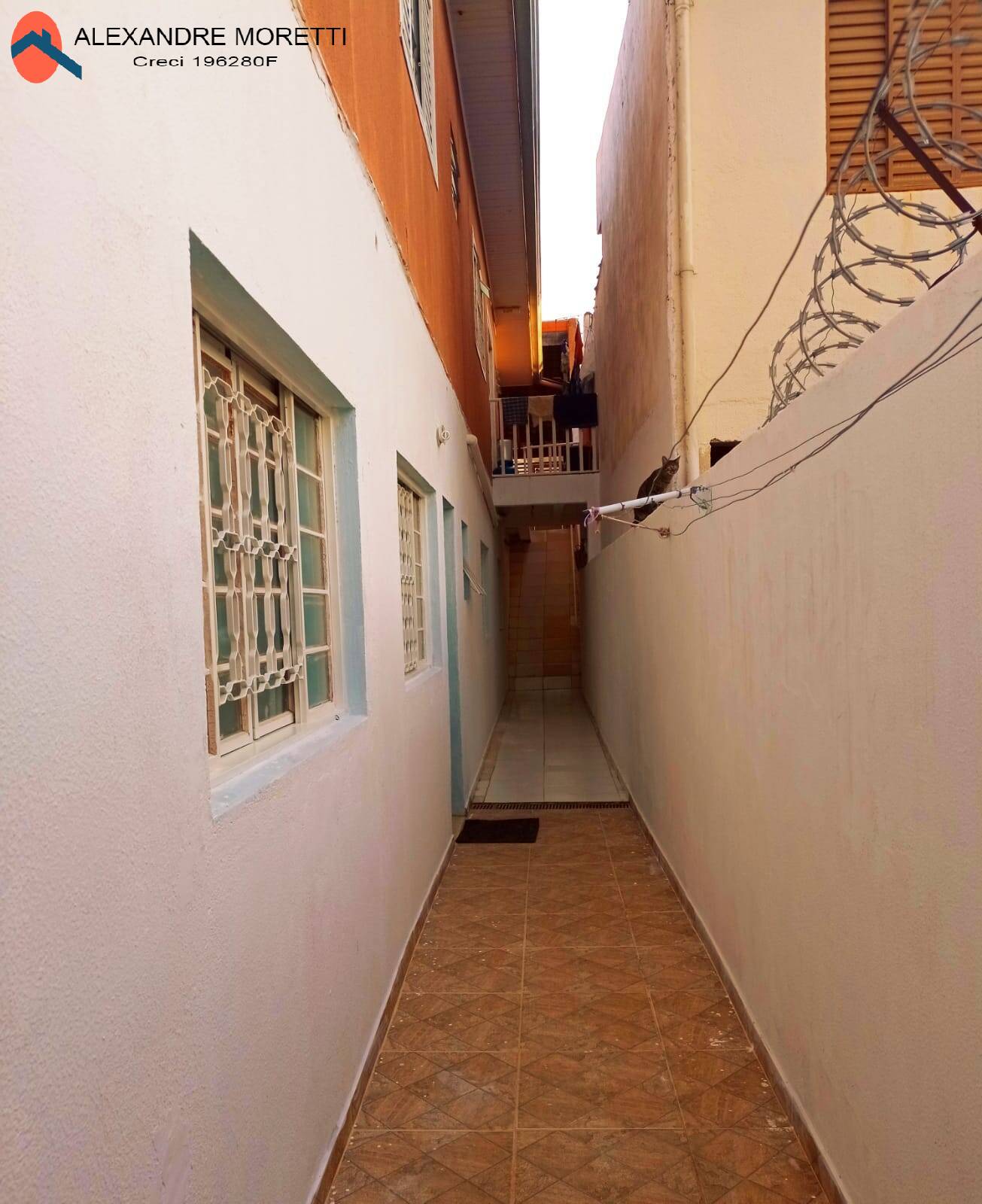 Casa à venda com 4 quartos, 145m² - Foto 2