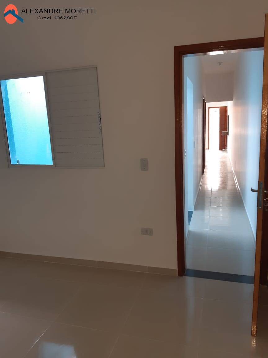 Casa à venda com 2 quartos, 52m² - Foto 7