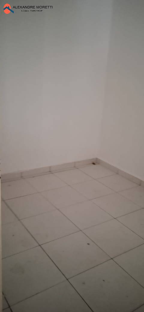 Casa para alugar com 2 quartos, 150m² - Foto 9