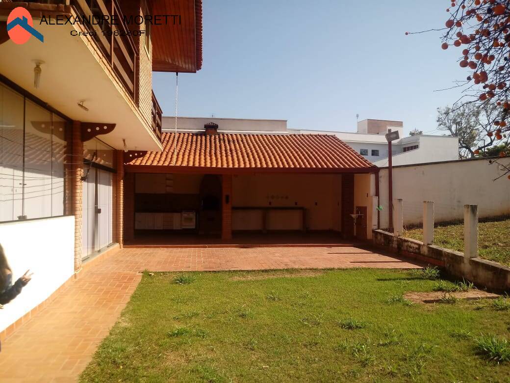 Casa à venda e aluguel com 5 quartos, 250m² - Foto 6