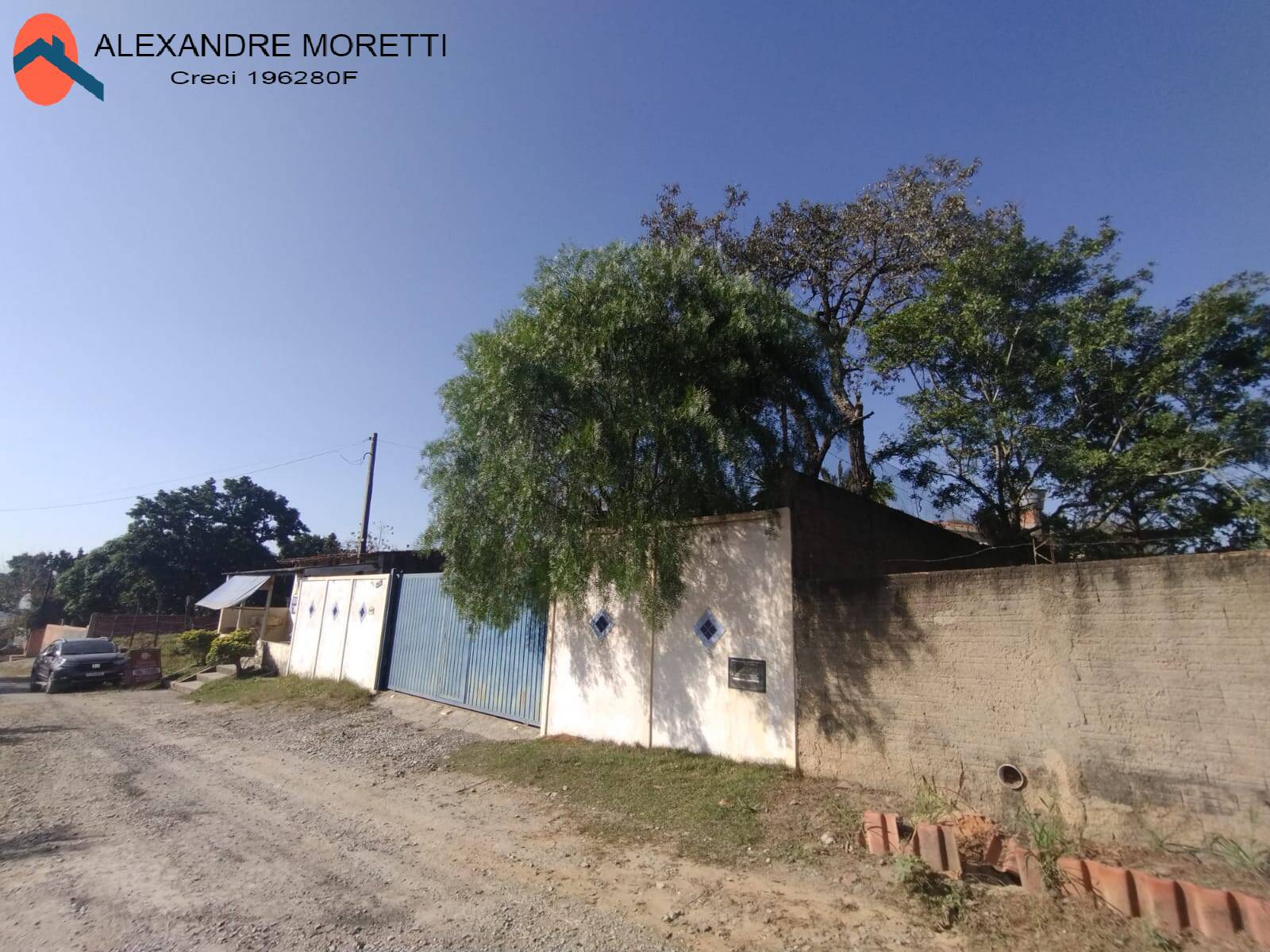 Fazenda à venda com 3 quartos, 150m² - Foto 1