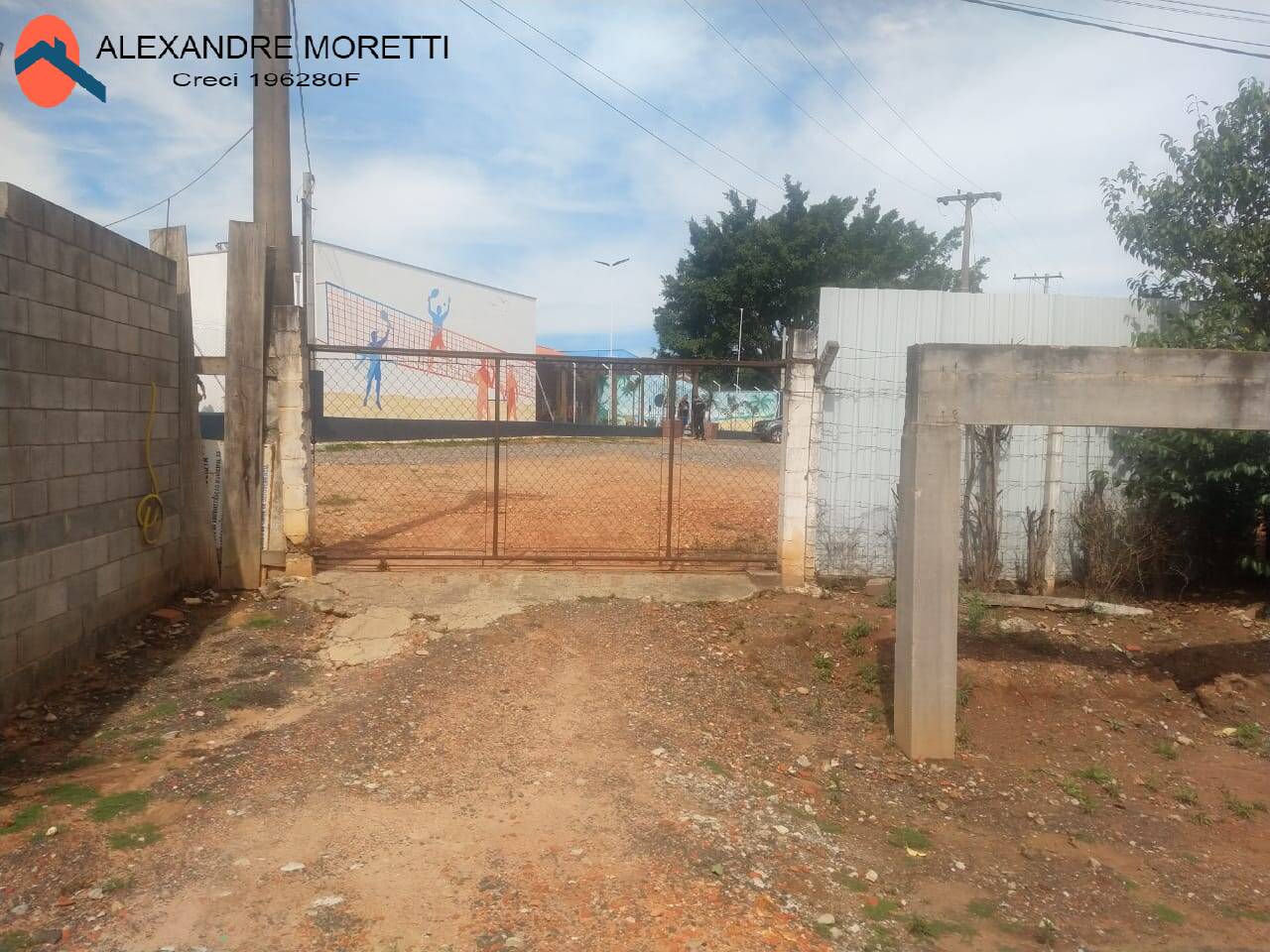 Fazenda à venda com 2 quartos, 1500m² - Foto 19