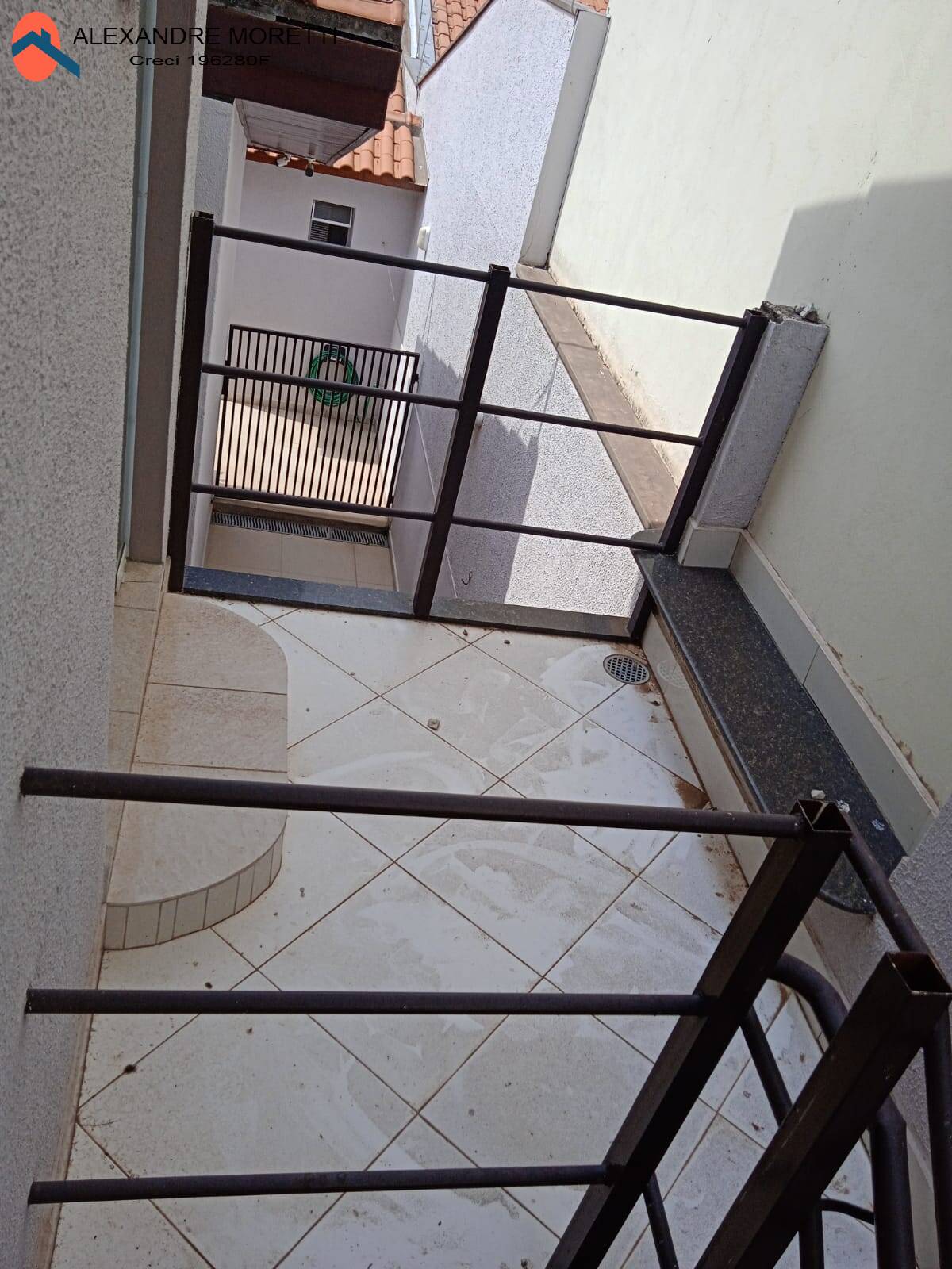 Casa à venda com 4 quartos, 200m² - Foto 19