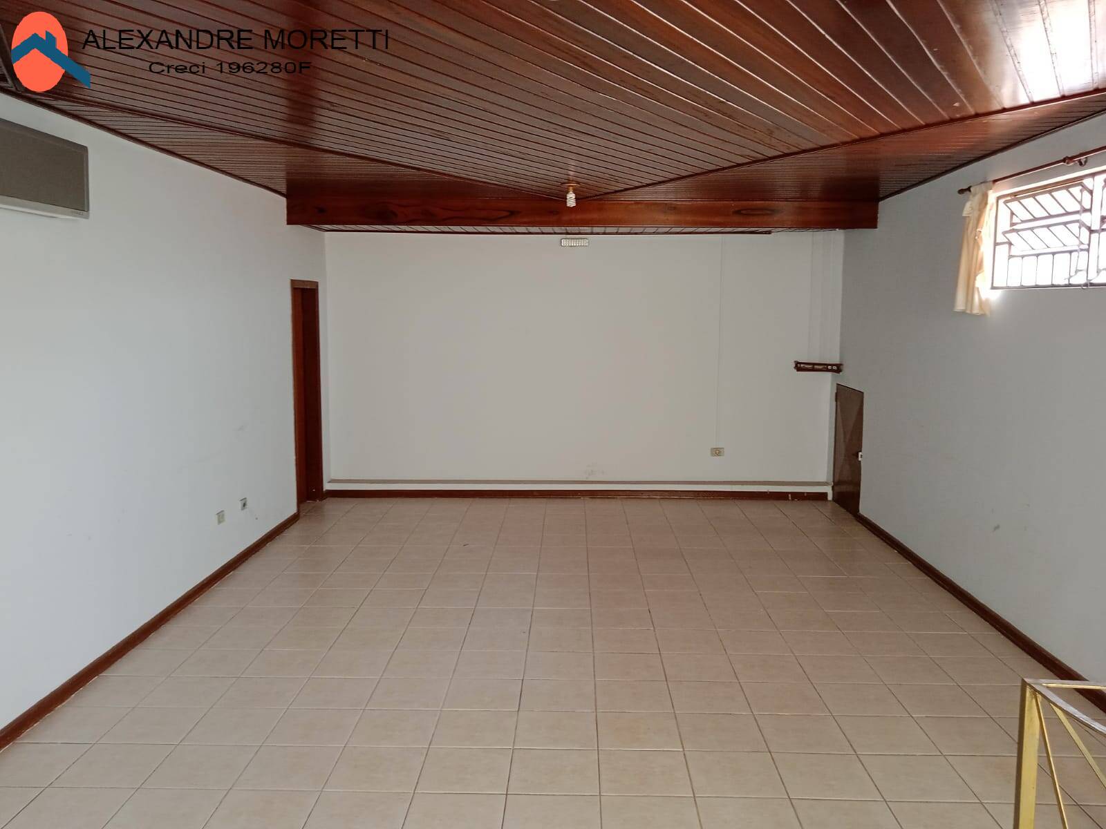 Casa à venda com 4 quartos, 200m² - Foto 24