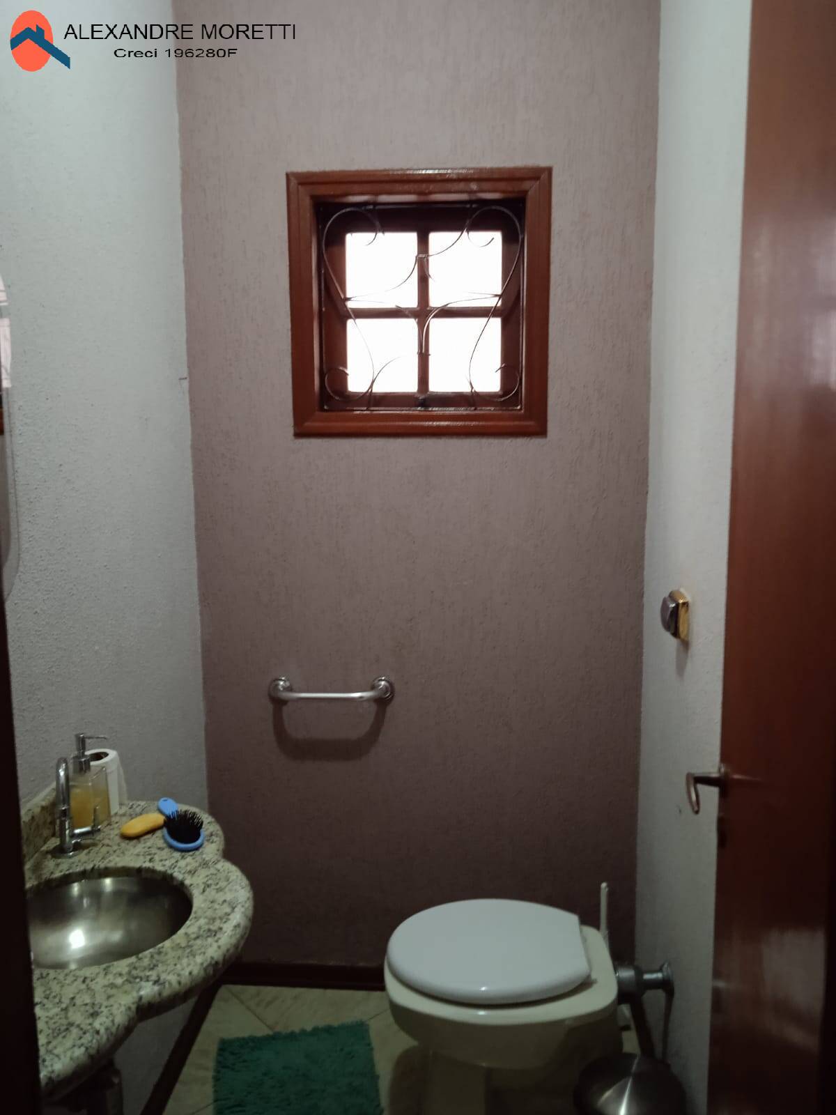 Casa à venda com 4 quartos, 200m² - Foto 29