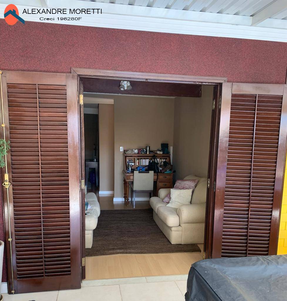 Casa à venda com 3 quartos, 320m² - Foto 26