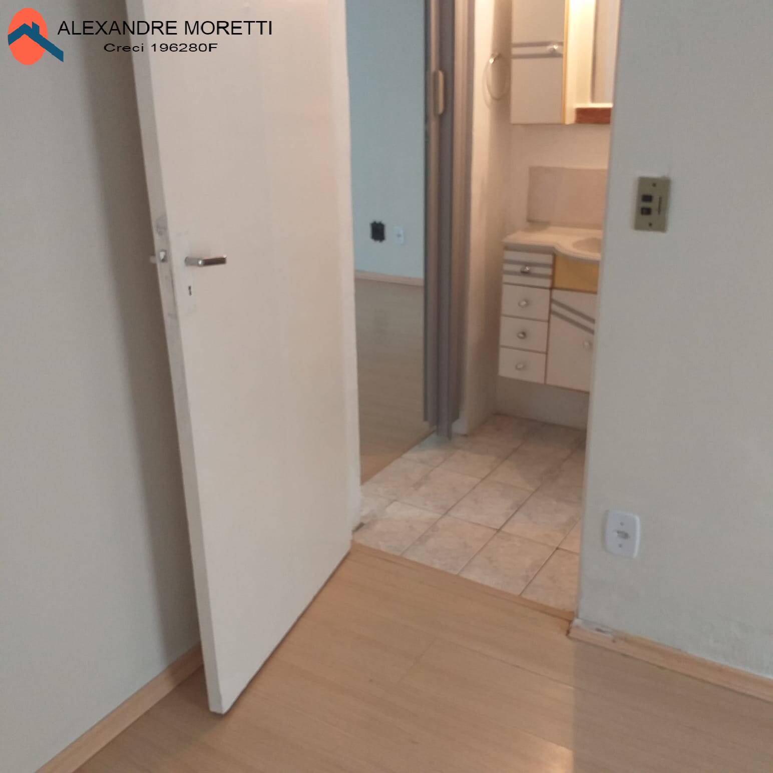 Apartamento à venda com 2 quartos, 60m² - Foto 7