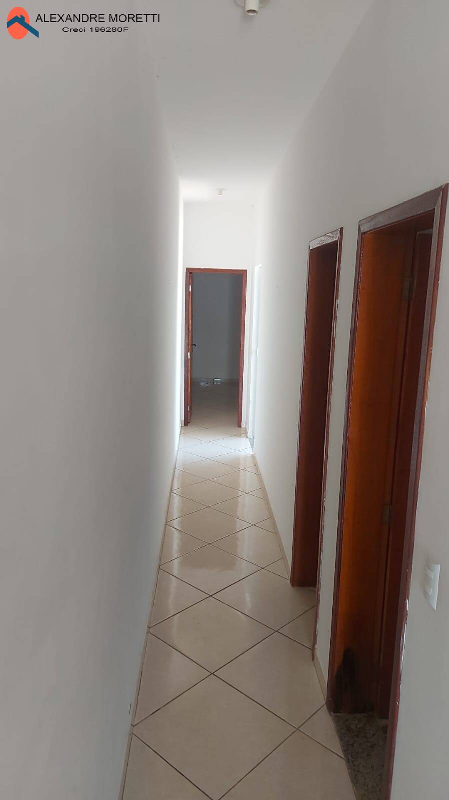 Casa para alugar com 2 quartos, 70m² - Foto 10