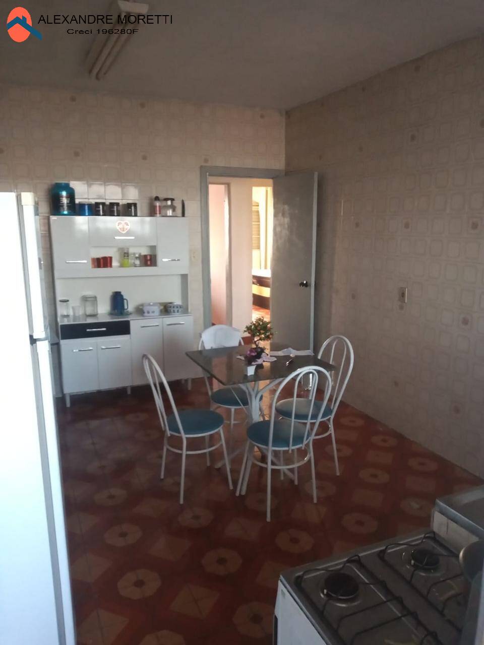 Casa para alugar com 2 quartos, 80m² - Foto 10