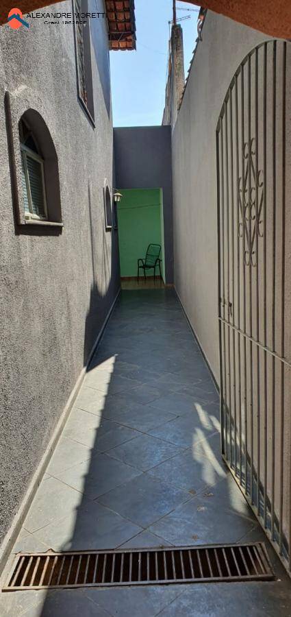 Casa à venda e aluguel com 3 quartos, 180m² - Foto 6